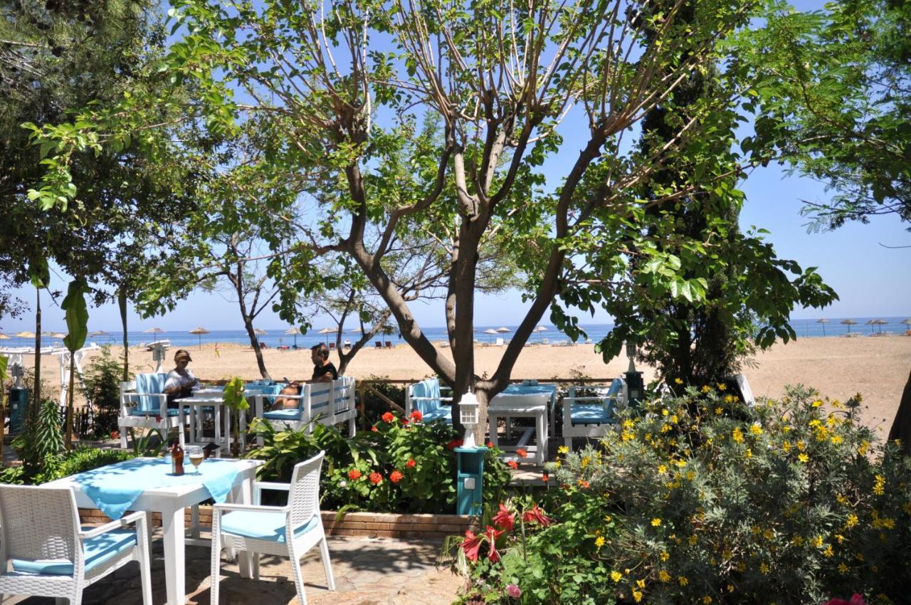 Bellerofon Beach Otel Чирали Екстер'єр фото