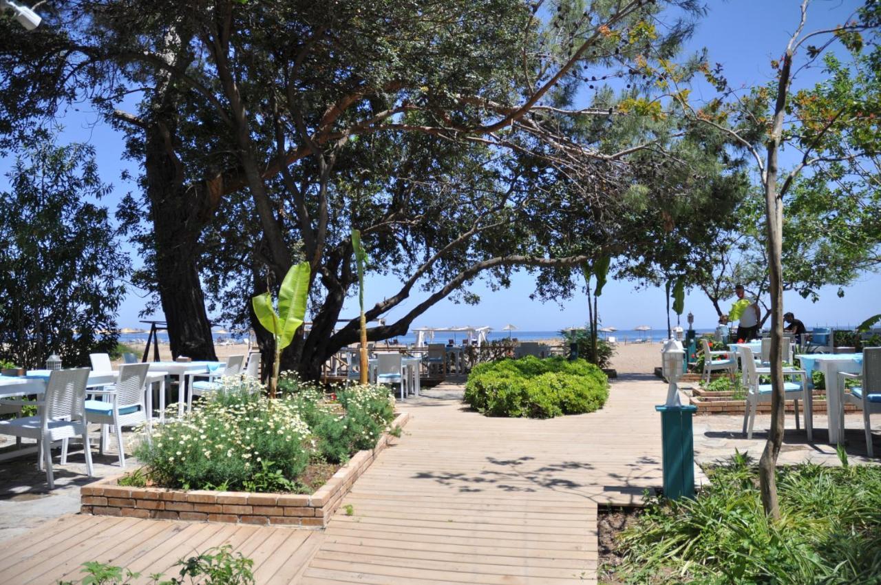 Bellerofon Beach Otel Чирали Екстер'єр фото