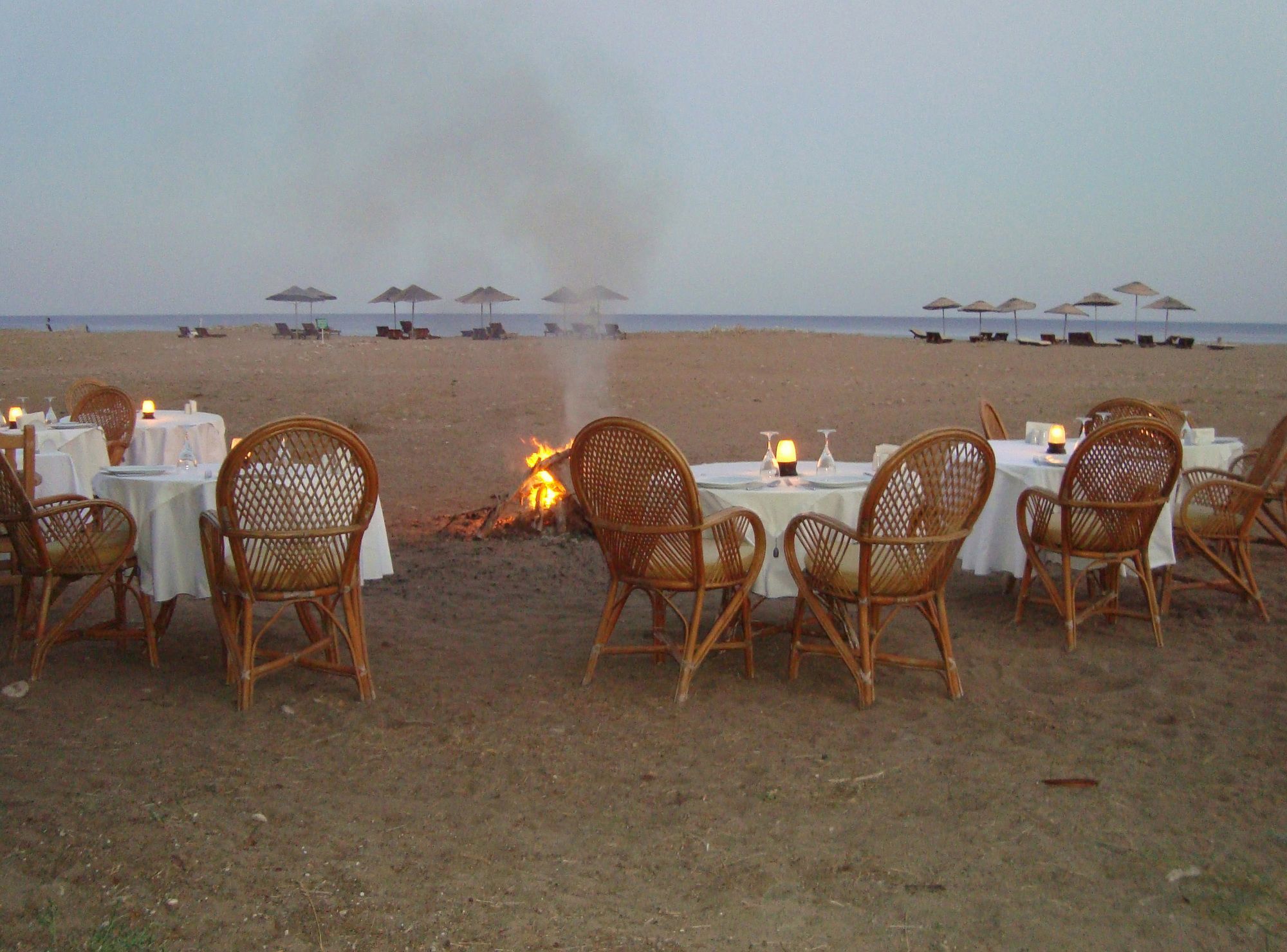 Bellerofon Beach Otel Чирали Екстер'єр фото